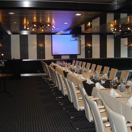 Hotel Померлош Экстерьер фото